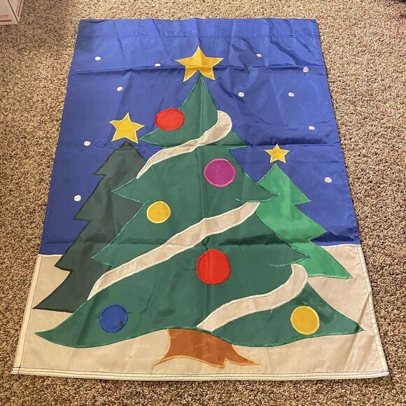 Christmas Tree Holiday Winter Snow Star Banner House Garden Yard Flag 28" x 40" - Picture 2 of 4